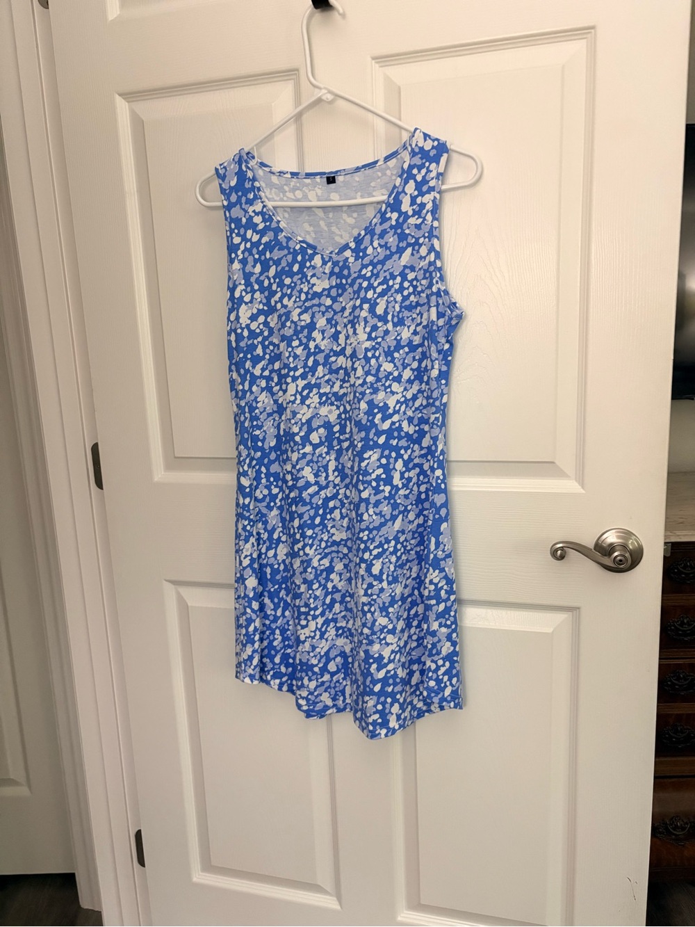 Blue and White Printed Sleeveless Women’s Dress